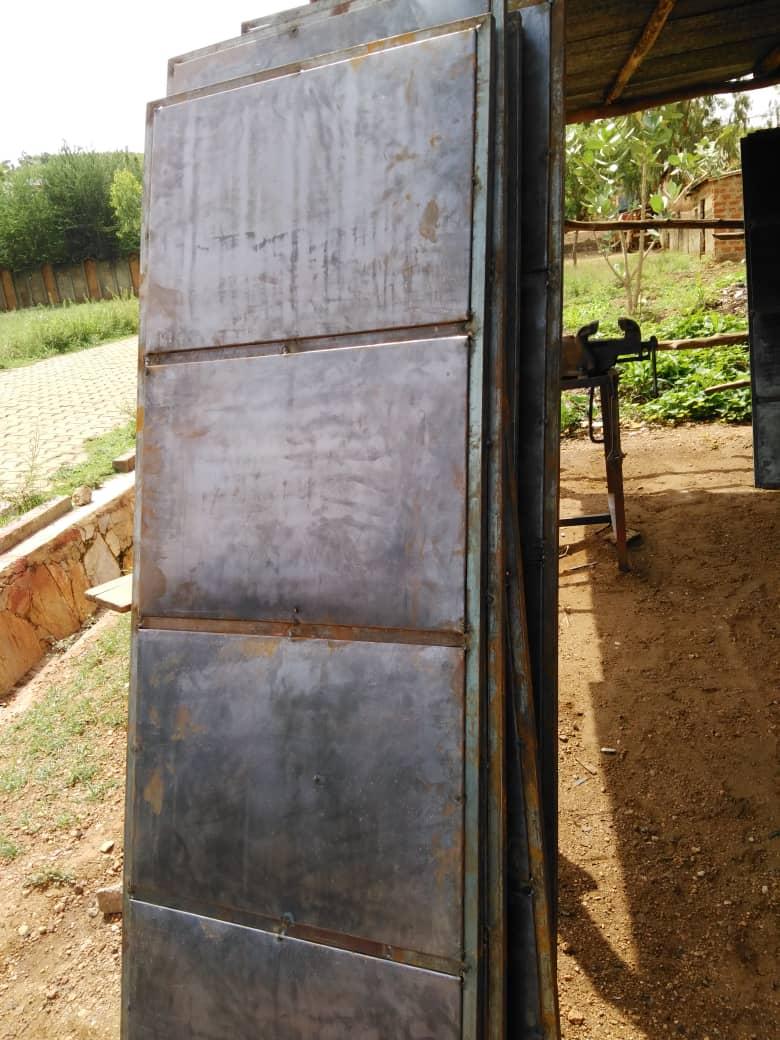 FABRICATION DES PORTES ET FENETRES